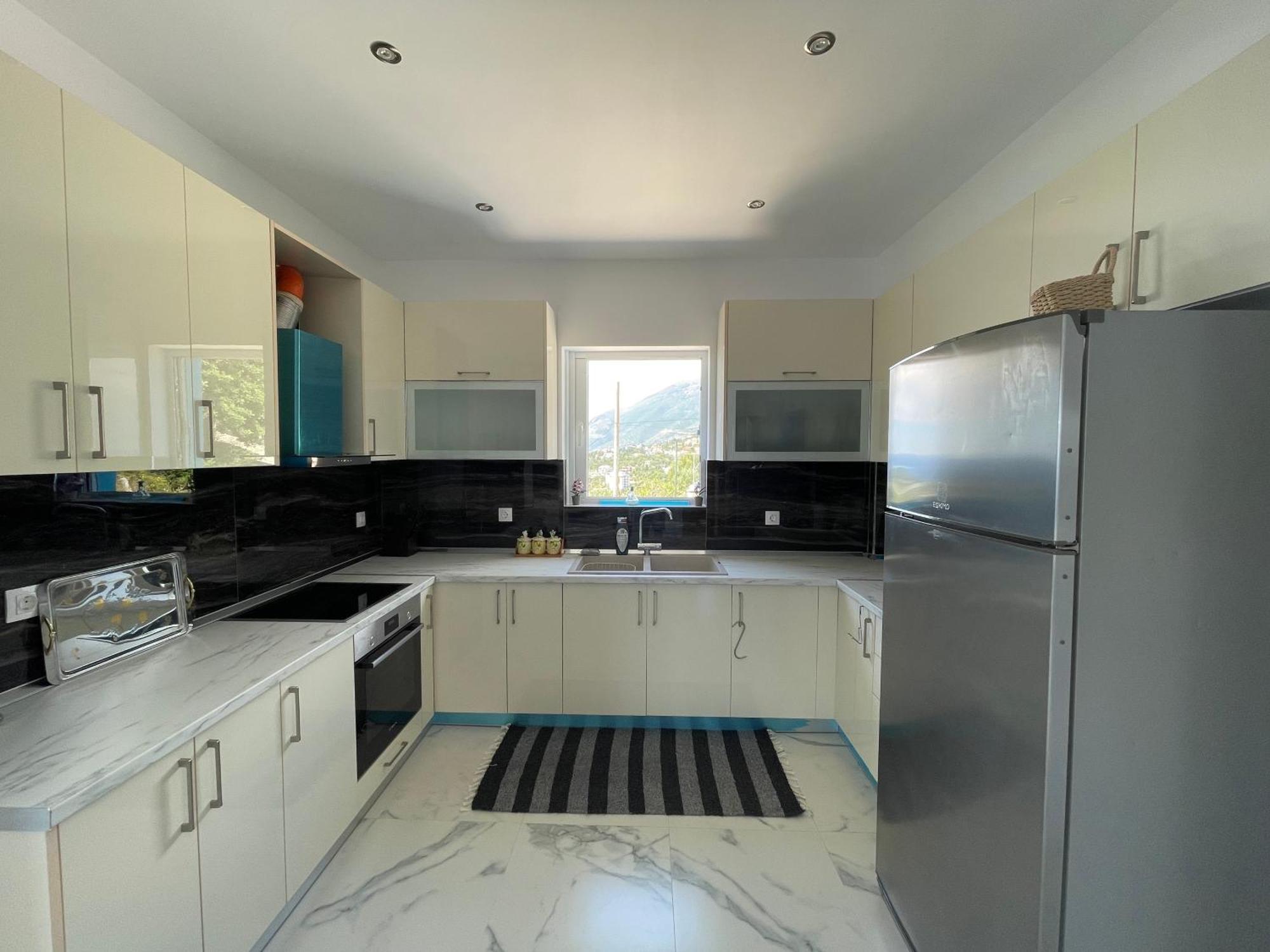 Endless Blue Apartments Dhërmi Εξωτερικό φωτογραφία