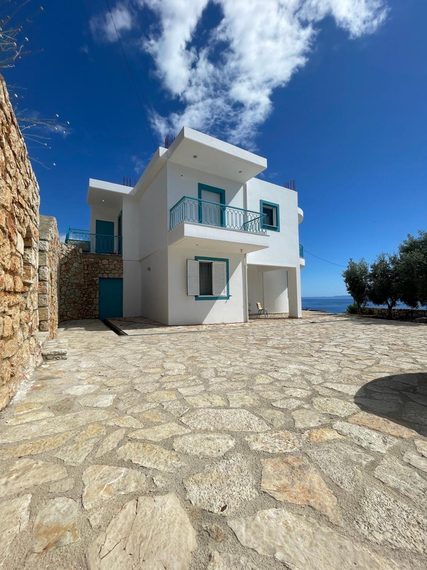 Endless Blue Apartments Dhërmi Εξωτερικό φωτογραφία