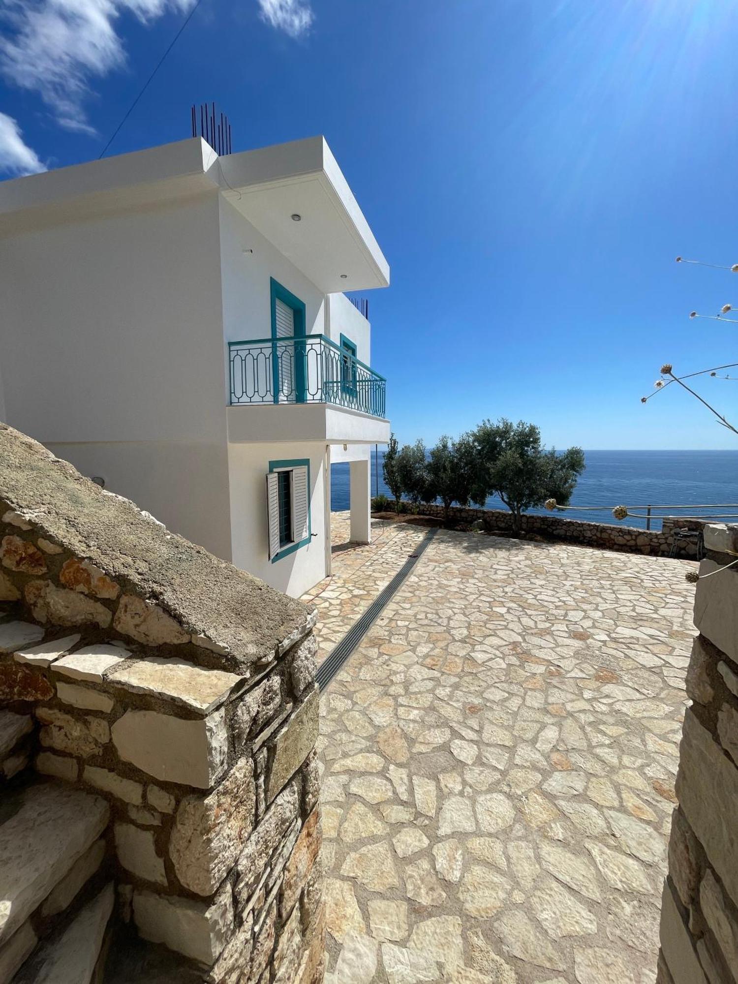 Endless Blue Apartments Dhërmi Εξωτερικό φωτογραφία