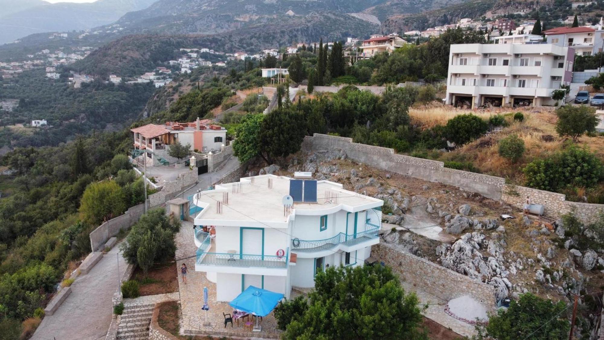 Endless Blue Apartments Dhërmi Εξωτερικό φωτογραφία
