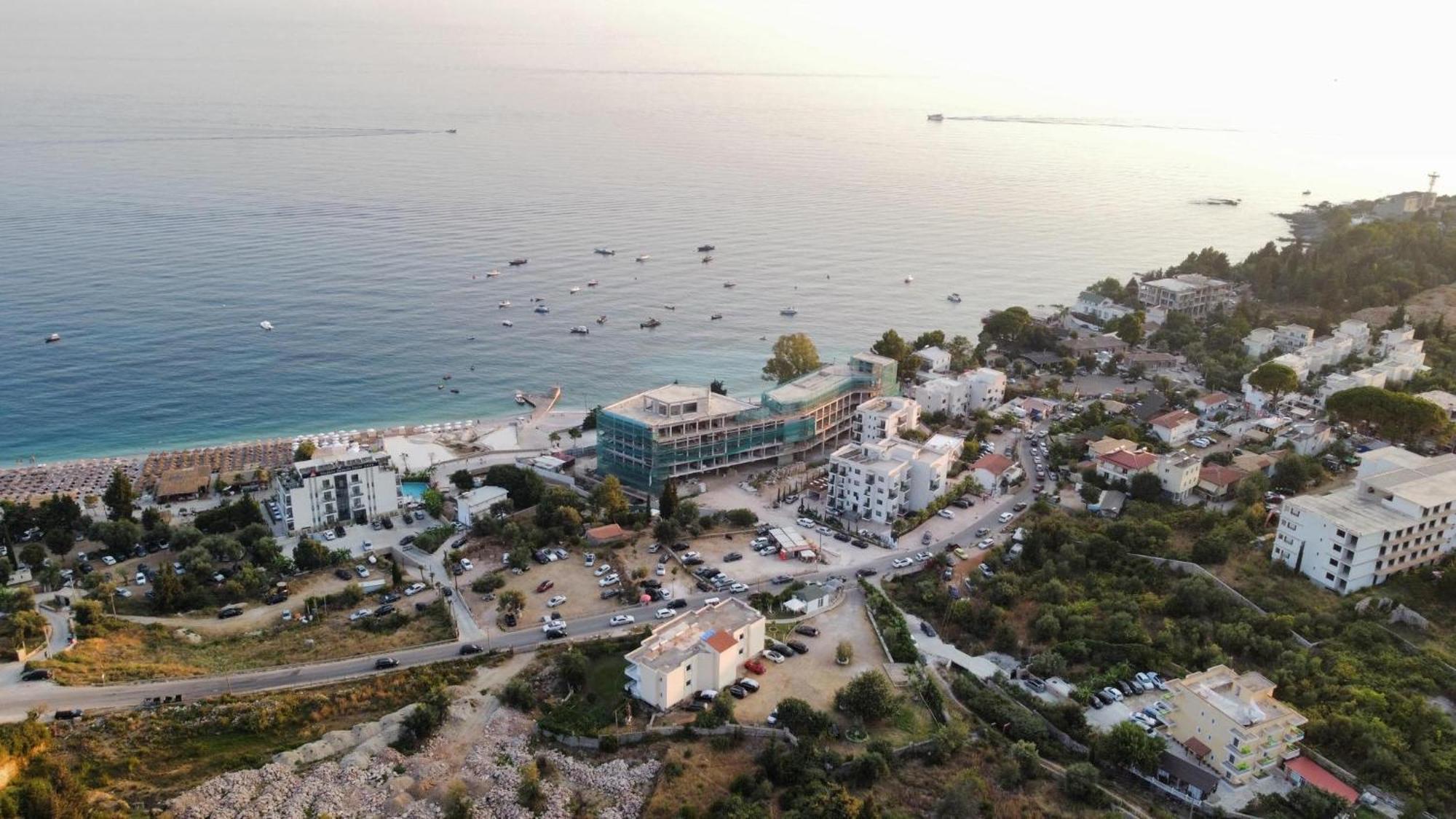 Endless Blue Apartments Dhërmi Εξωτερικό φωτογραφία